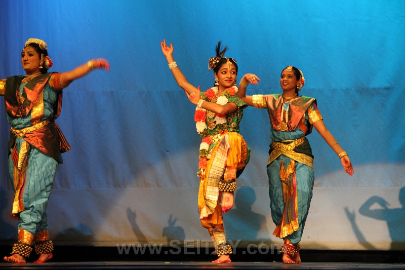 LORDKRISHNA-TORONTO300313SEITHY (343)